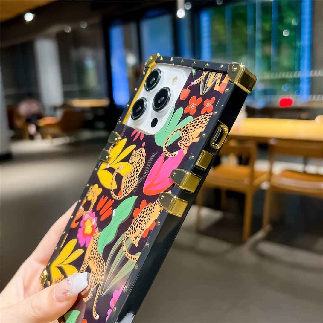 cheatahs print iphone case