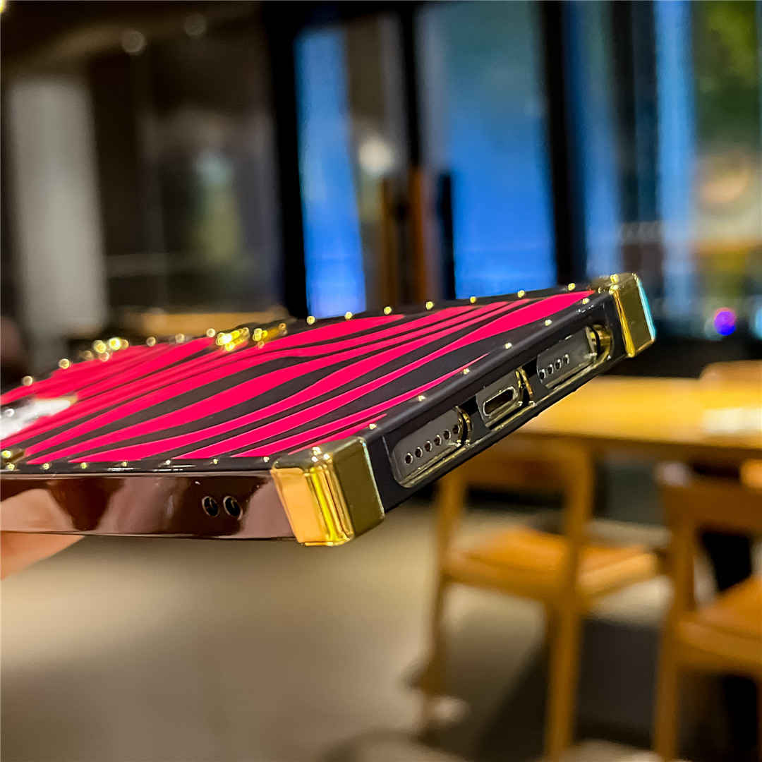 striped iphone case