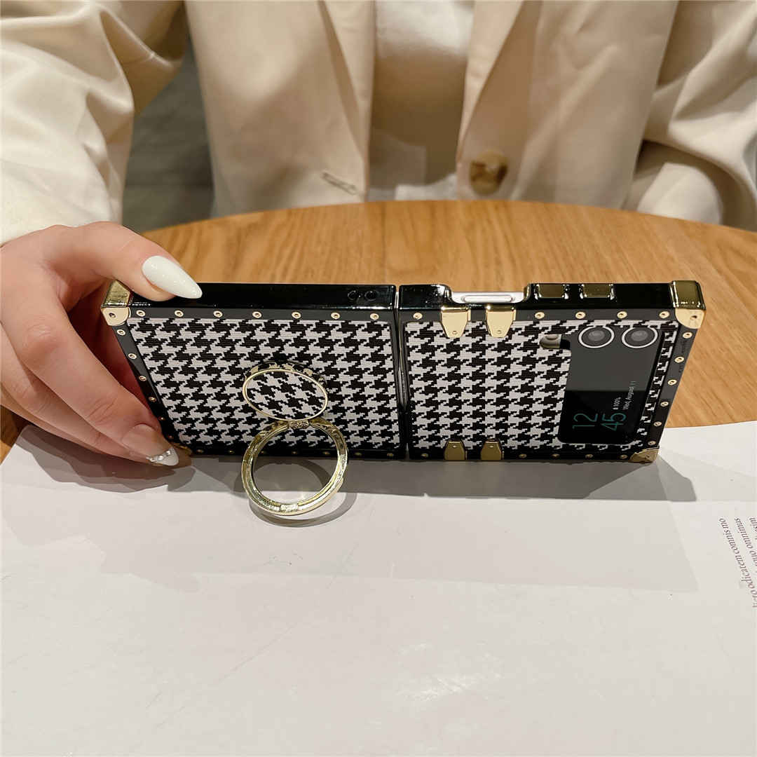 houndtooth z flip case with ring