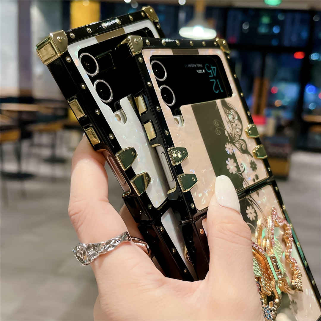 z flip 4 phone cases with butterfly stand