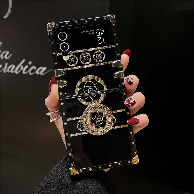 black floral samsung z flip 4 case