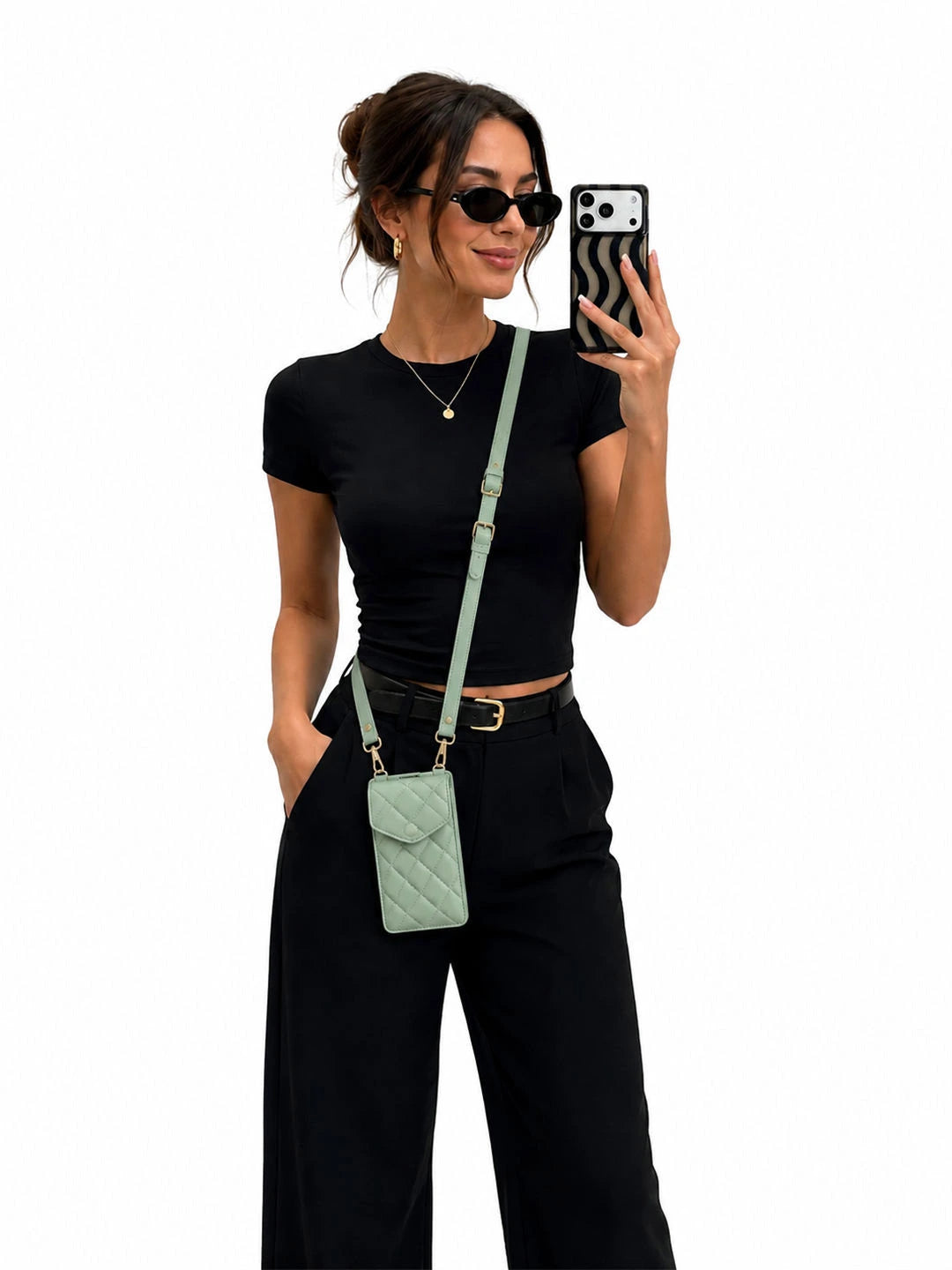 A female model is taking a selfie with clear square iphone case